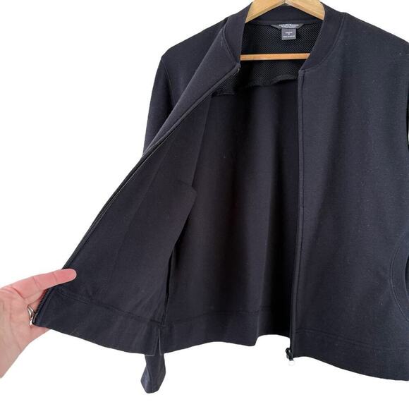 Woolrich Full Zip Short Jacket in Black Stretch Cotton, Size Medium - Picture 7 of 12